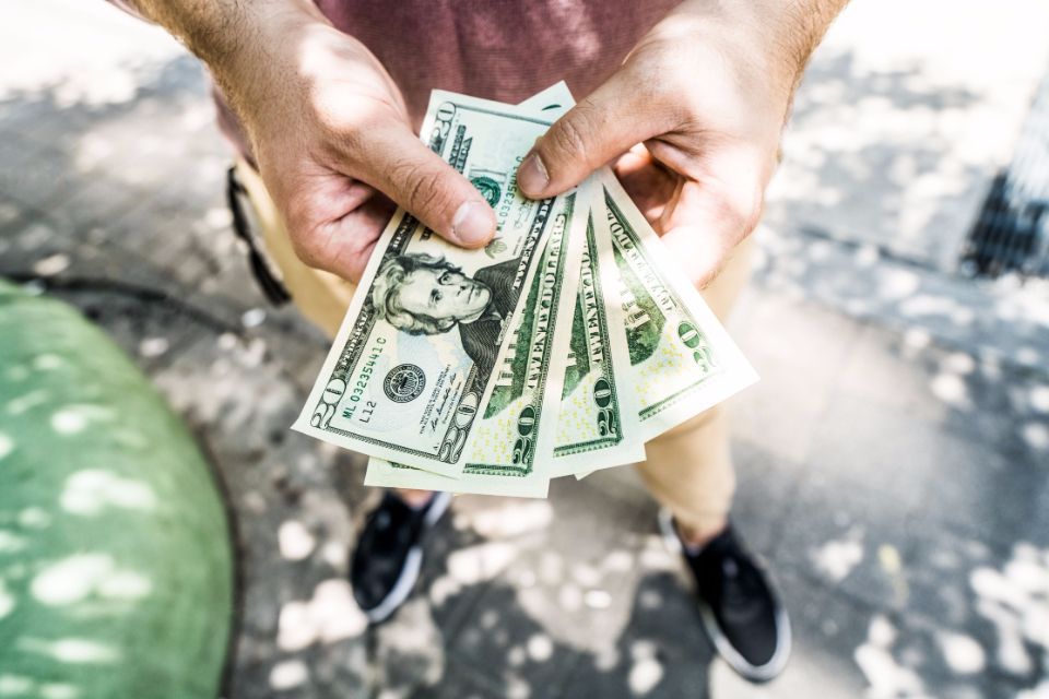 9 Apps That Will Save You Money Every Day